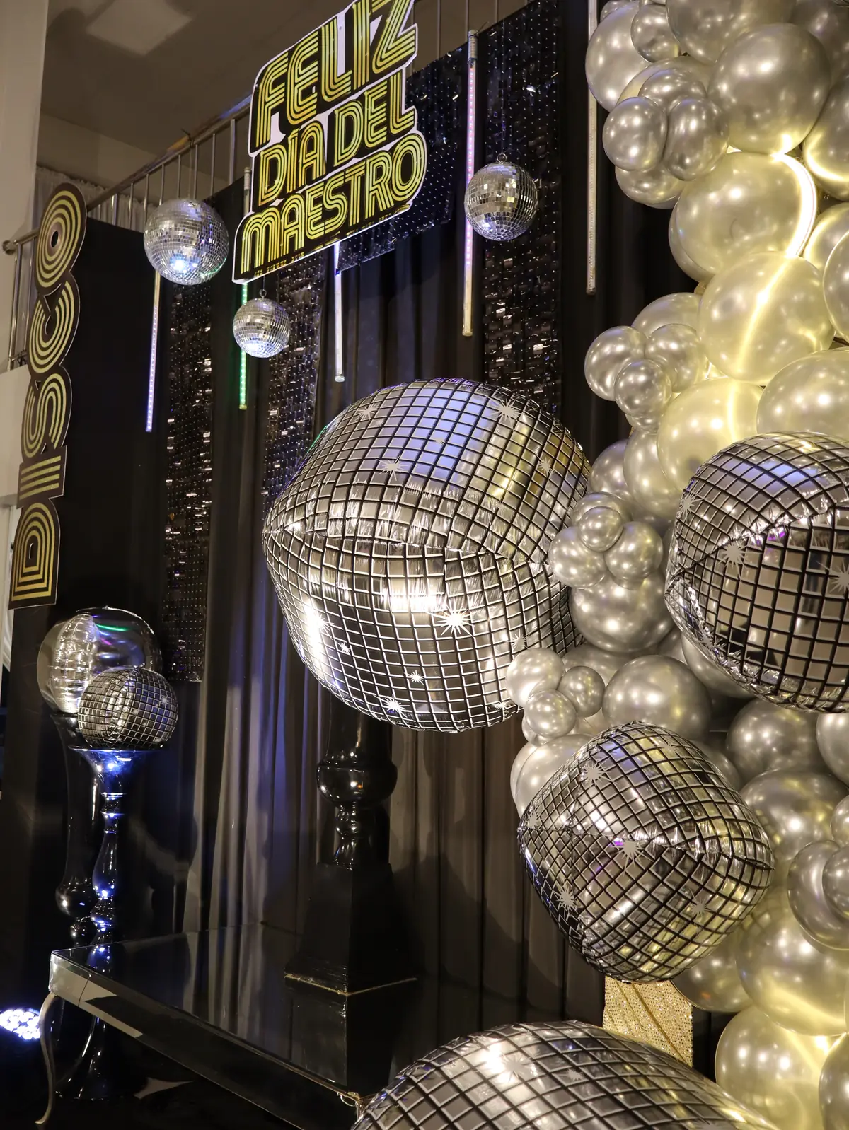 Celebraci&oacute;n disco