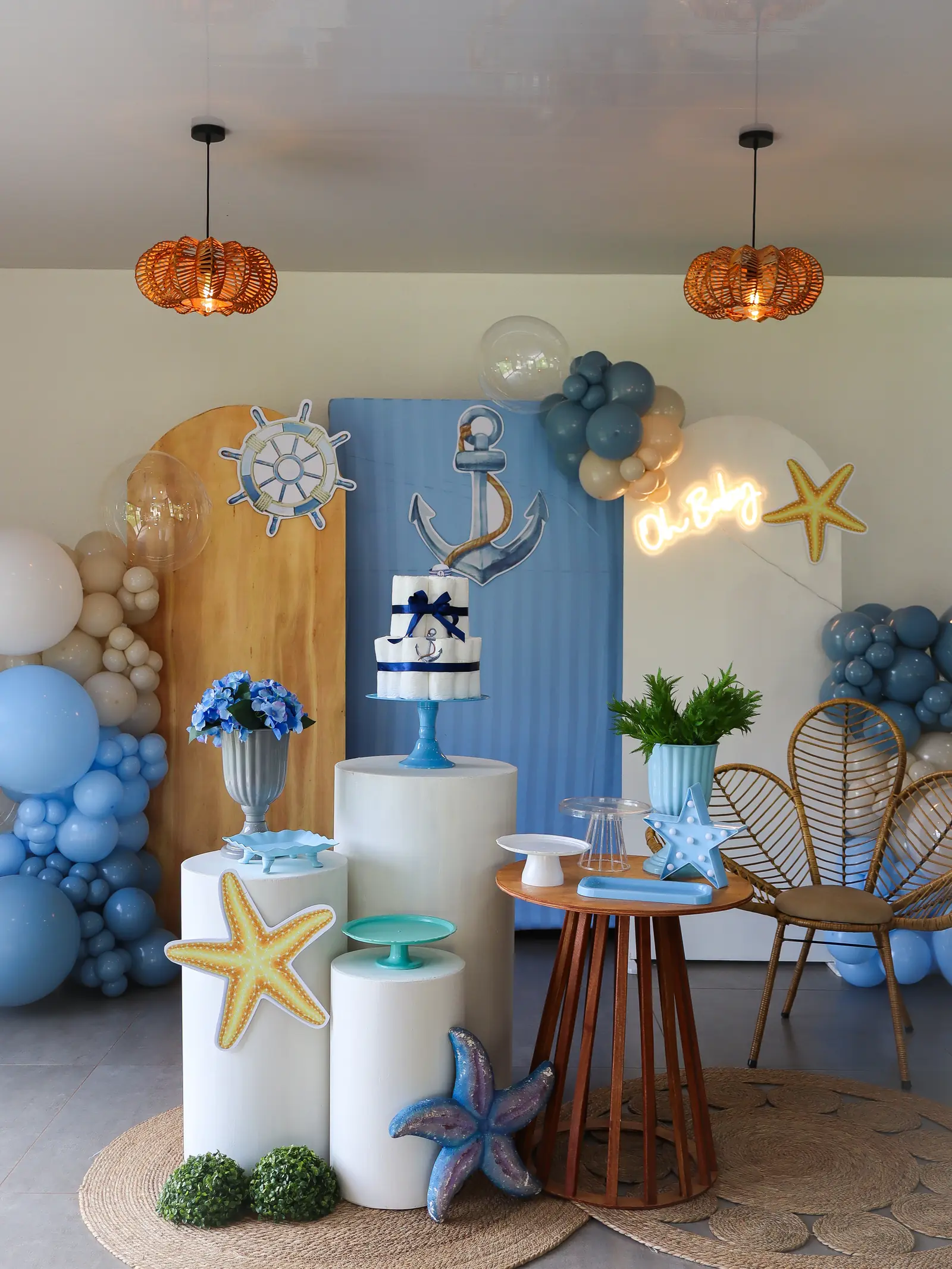 Mesa delicada para baby shower